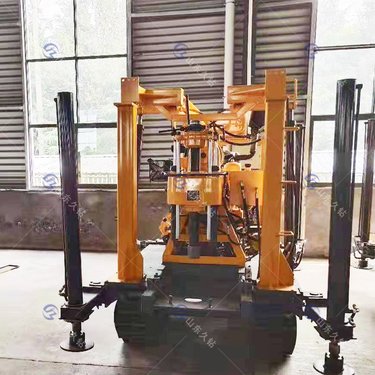 履带式液压岩芯取样钻机XYD-130百米工程钻探机高配版全液压