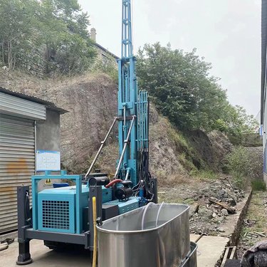 鲁重全液压绳索取芯钻机 加厚钢板全面保护 更稳 更高效