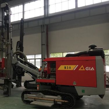 红五环GIA系列 B3A节能高效全液压露天潜孔钻机