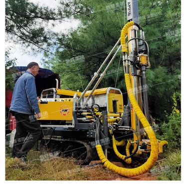 全液压绳索取芯钻机多角度探矿机履带式千米岩心钻地质勘探取样机