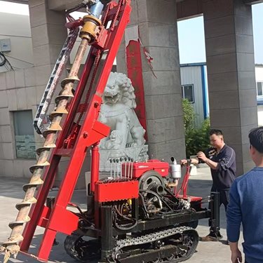 QK-Z5履带式潜孔钻机液压动力头扭矩大用于光伏工程