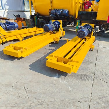 150型挖机改装光伏打桩机 5米钻土钻岩层 液压挖改滑道钻机 厂家批发