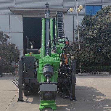 大型履带全液压岩心钻机 800米NTW绳索取芯 金属矿山多角度勘探