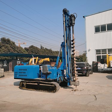爬山虎钻机 液压振动太阳能引孔机 山地引孔钻机 鲁邦