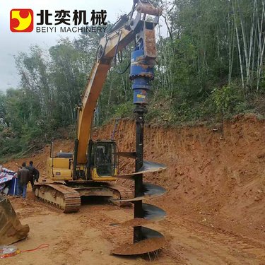 小型液压螺旋钻机 噪音低 能够适应恶劣的地形