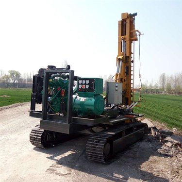 太阳能光伏打桩机 全液压钢管桩钻孔机 履带式工程旋挖钻机