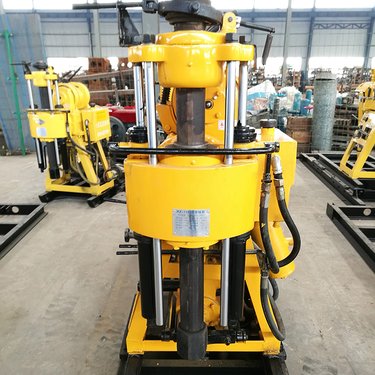 HZ-130YY型钻机 四轮牵引式水井钻机厂塔架液压起落式钻探机