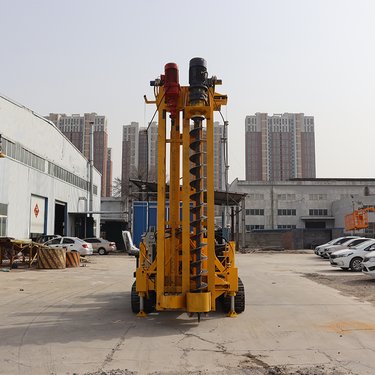 履带光伏打桩机 螺旋钻杆液压钻孔机 太阳能光伏钻机