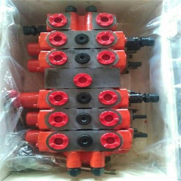 石 家庄ZDY1200S矿用全液压钻机配件-液压操作台系统