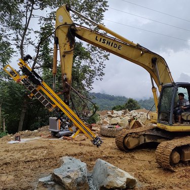 打石头用冲击钻 全液压潜孔钻机 博远 多角度隧道冲击 炮眼 支护